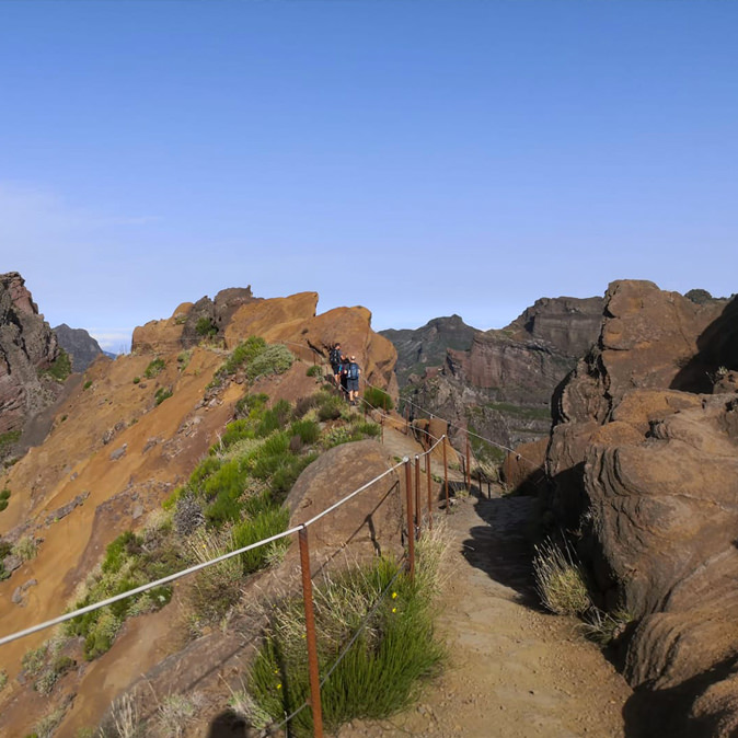 Pico Arieiro - Pico Ruivo Walk